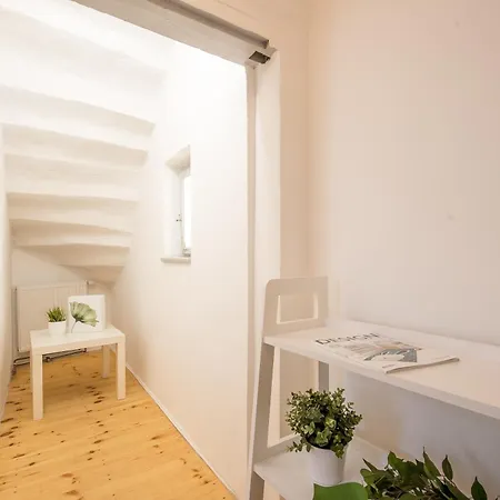 アパート Bartapart *