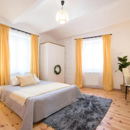 アパート Bartapart クトナー・ホラ