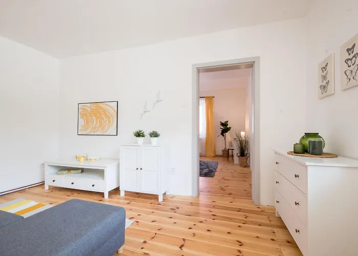 Bartapart * 库特纳霍拉